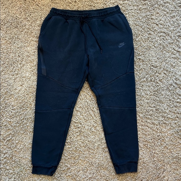 Nike Black Jogger Pants in Men’s Size XL - Picture 1 of 6